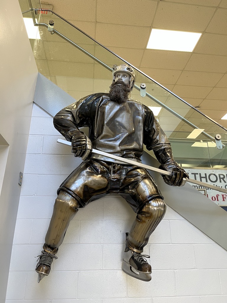 A statue of Joe Thornton